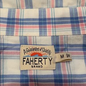 Faherty Sumer weight button down shirt, medium